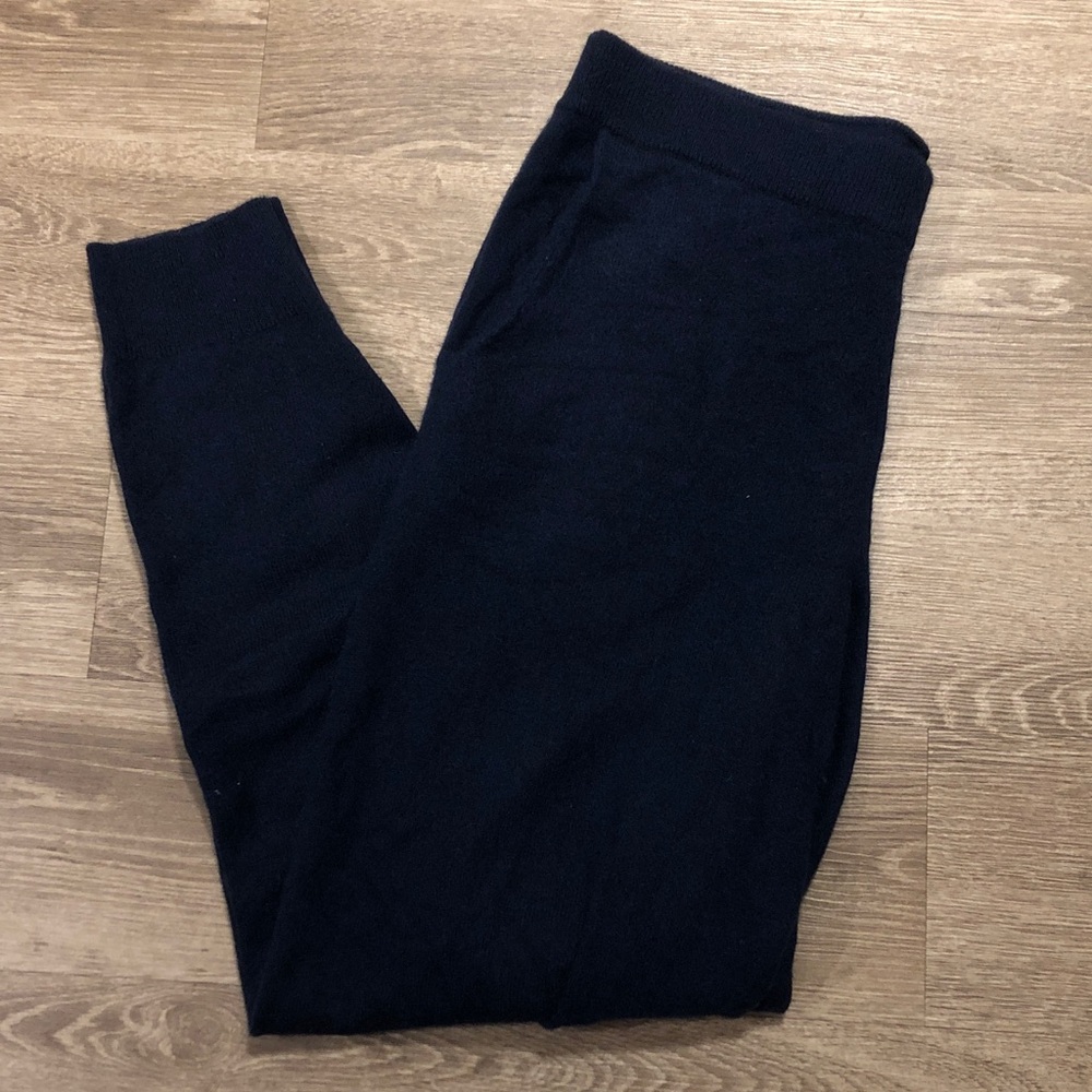 100% Cashmere Navy Jogger Sweatpants